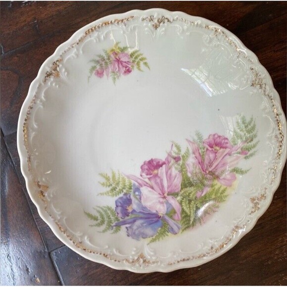 Weimar Germany Vintage Floral Serving Bowl 8.5 Diameter Gold leaf Detail - Picture 1 of 8